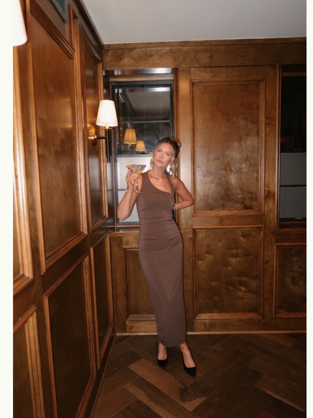 Hansen & Gretel Shimmy Fitted Maxi Dress-Brown